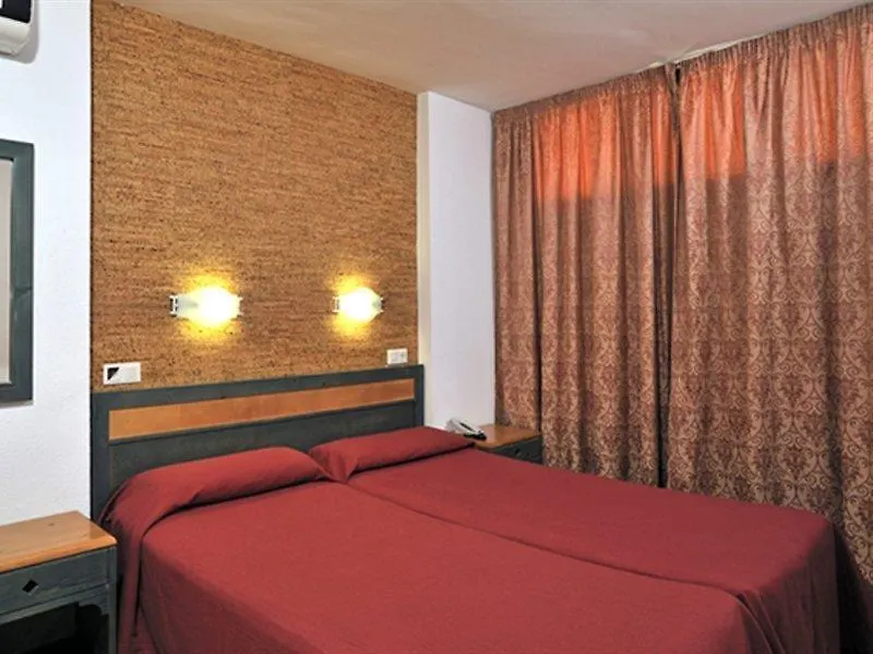 Globales Verdemar Santa Ponsa Apartment